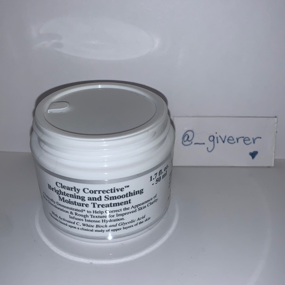 Kiehl’s Clearly Corrective Brightening Moisture - Picture 2 of 10